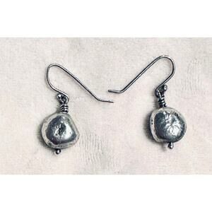 11 grams/.4oz Sterling Silver nugget earrings